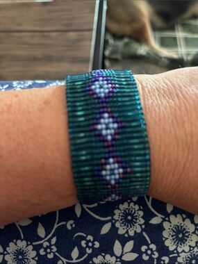 Vintage Woven Glass Seed Bead Bracelet- Teal Blue & Baby Blue